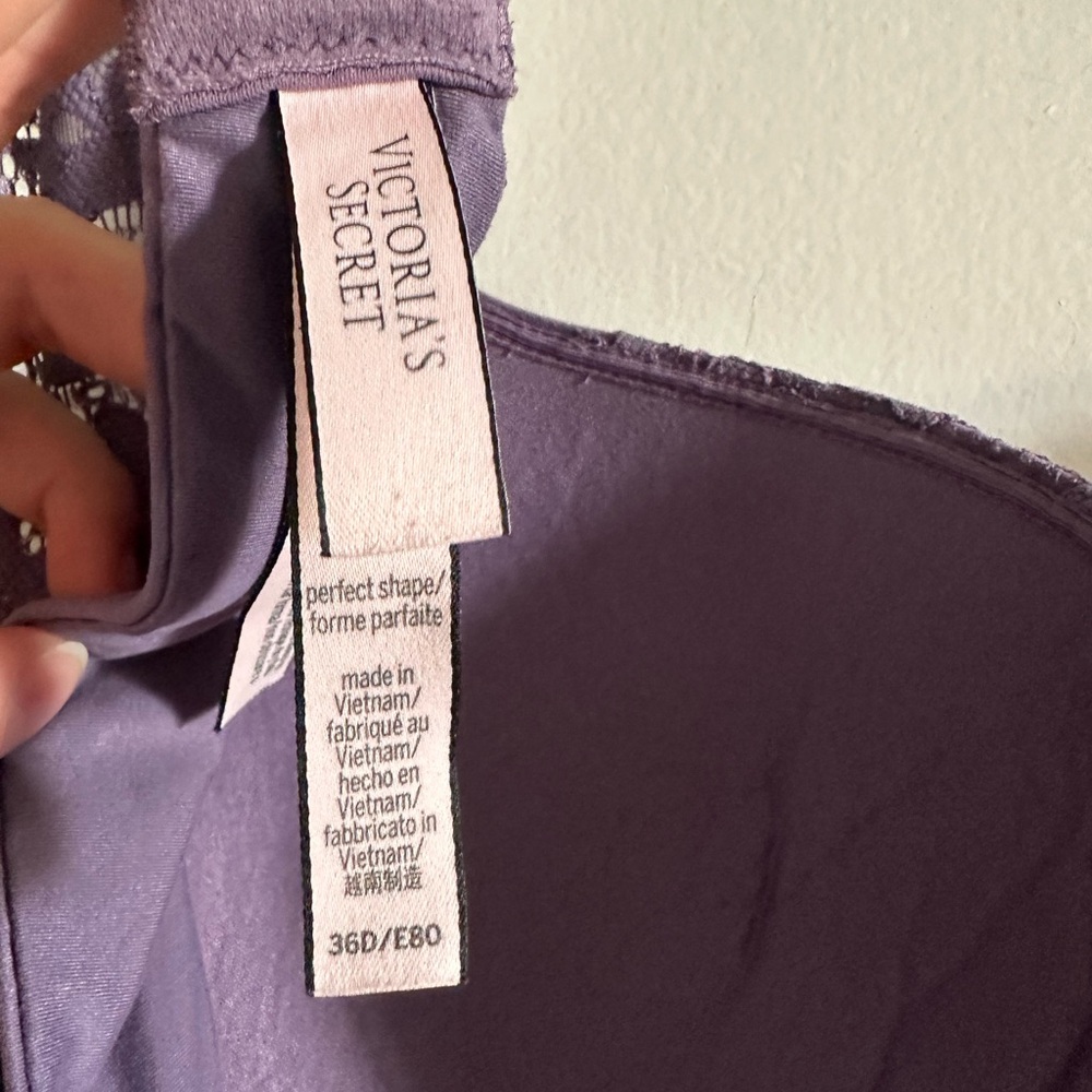 Victoria’s Secret Purple Lace Body by Victoria Perfect Shape Bra size 36D EUC - Picture 5 of 6